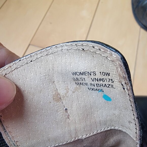 LL. Bean Chelsea-style leather boots (Sz 10W) - Picture 6 of 8